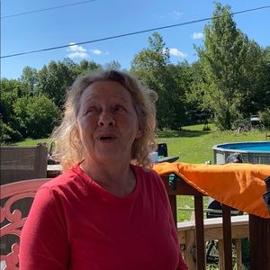 Meet your Posher, Donita